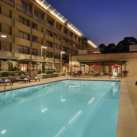 Doubletree By Hilton Atlanta Northeast/Northlake Tucker Exterior foto