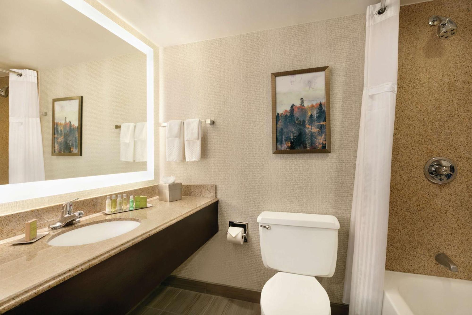 Doubletree By Hilton Atlanta Northeast/Northlake Tucker Exterior foto