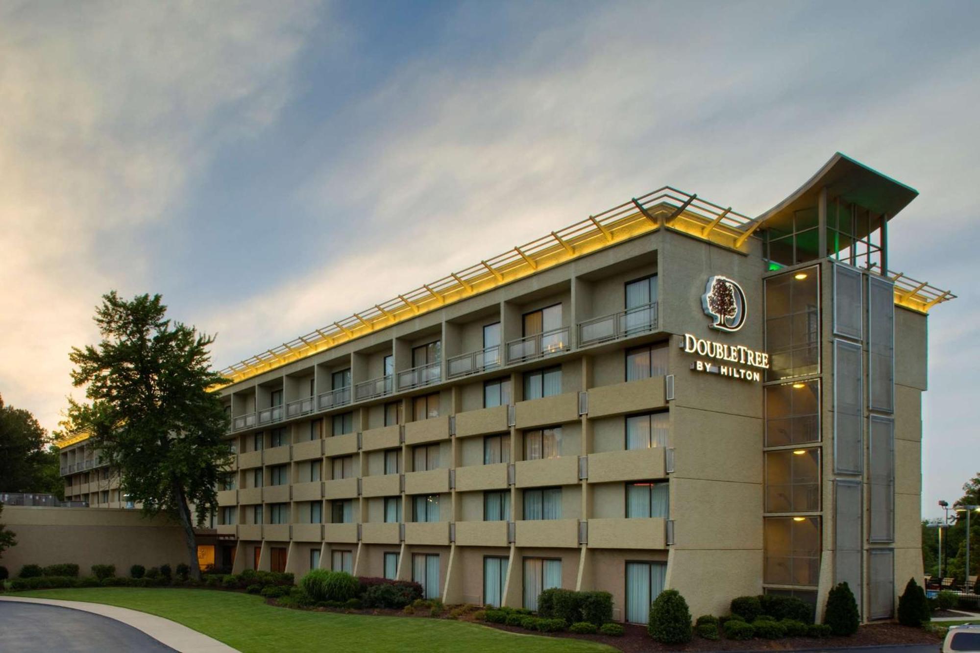 Doubletree By Hilton Atlanta Northeast/Northlake Tucker Exterior foto